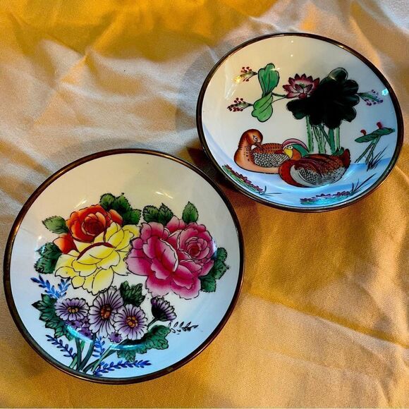 Mid century Porcelain Floral and Duck Brass Bowl set for hanging or display - Picture 1 of 17